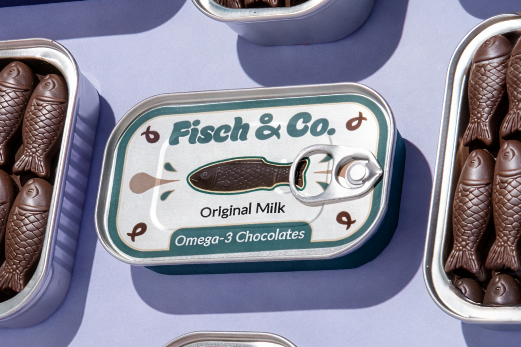 Green fisch closeup packaging
